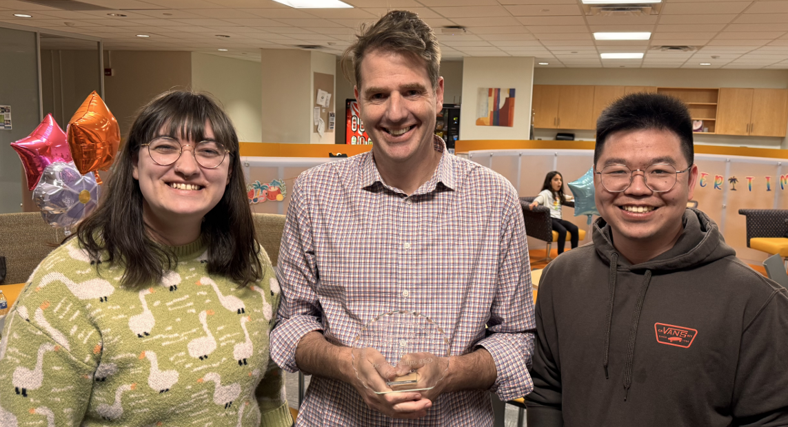 2025 Outstanding PhD Faculty Mentor Award Winner Dr. Jon Phillips